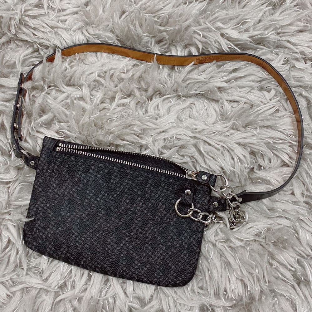 michael kors fanny pack
